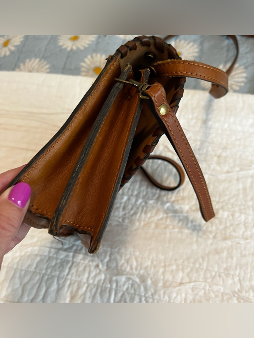 Patricia Nash Crossbody Cognac Tooled Leather Bag - Picture 7 of 12